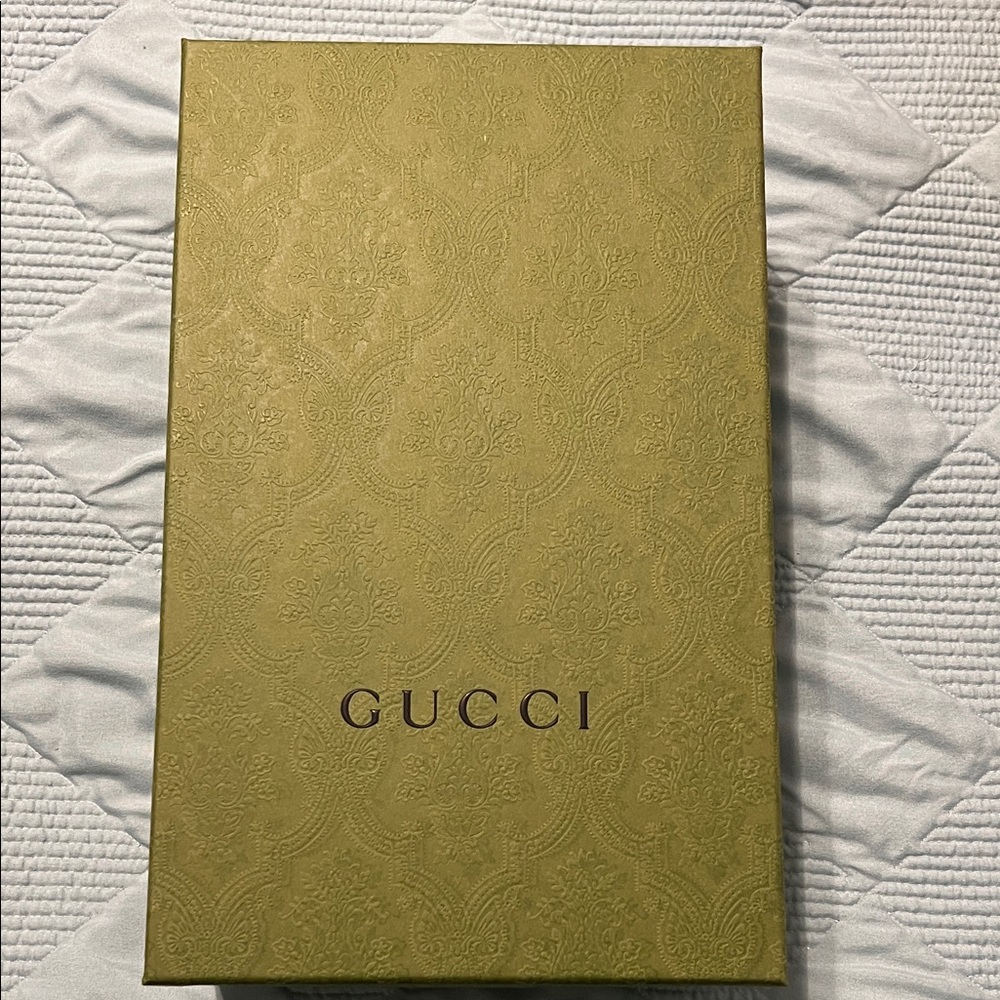 Gucci Gold Patterned Box